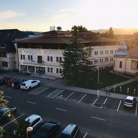 Centrum Apartman Sárospatak エクステリア 写真