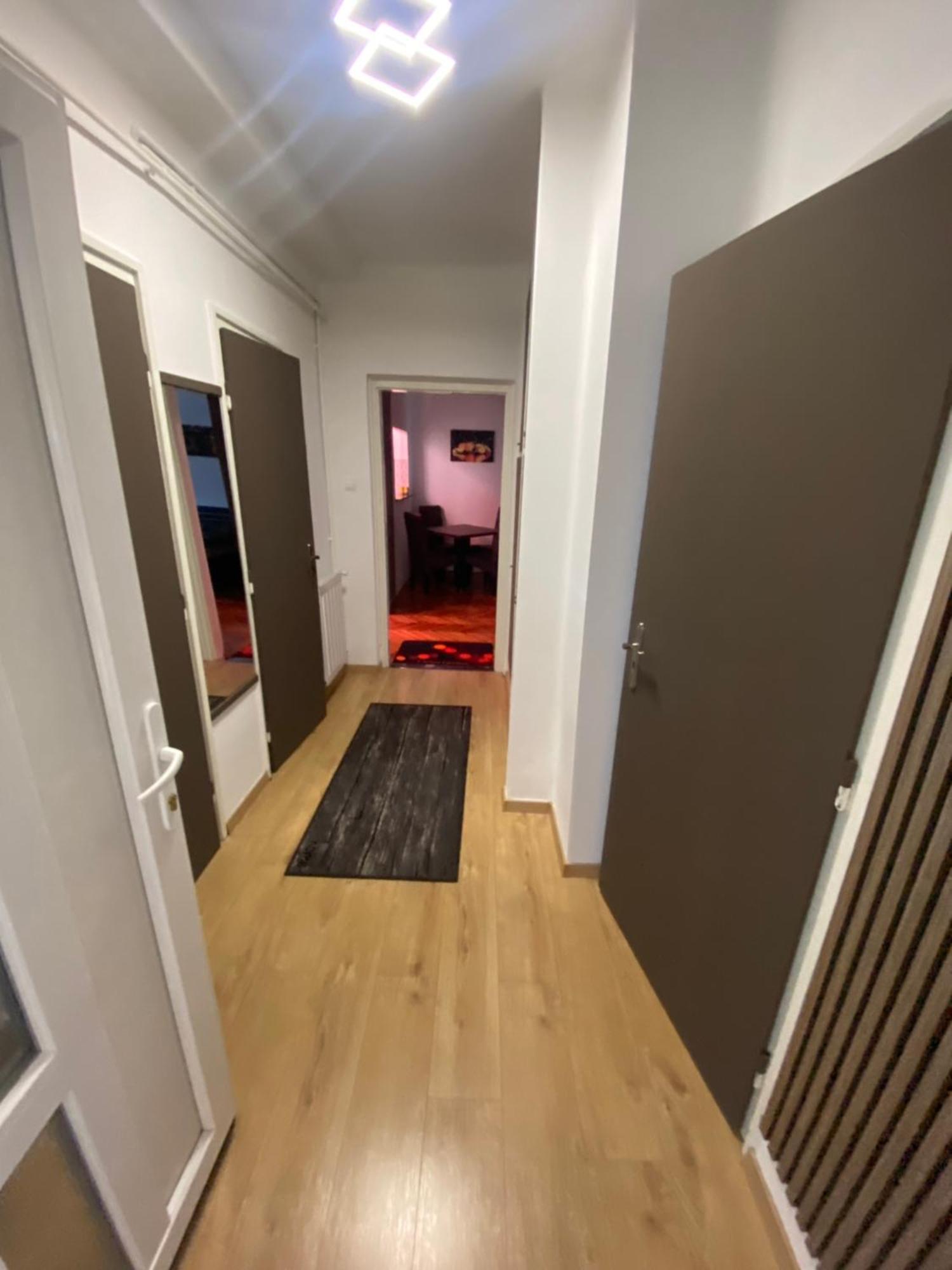 Centrum Apartman Sárospatak エクステリア 写真